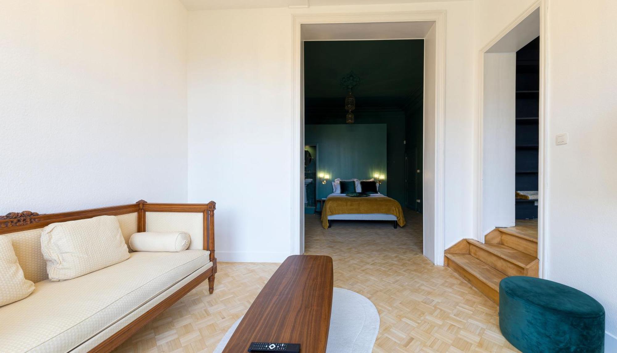 Atelier K - Art Guesthouse In Brussels Иксель Экстерьер фото